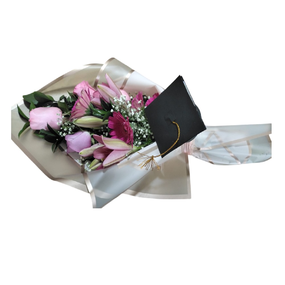 BUQUE EN ROSAS, LIRIOS Y GERBERAS