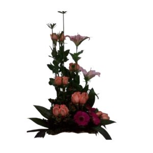 RAMO DE FLORES ROSAS EN AGRUPACIONES
